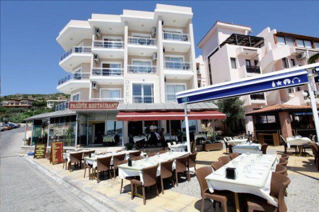 Pasifik Hotel Çeşme Exteriör bild