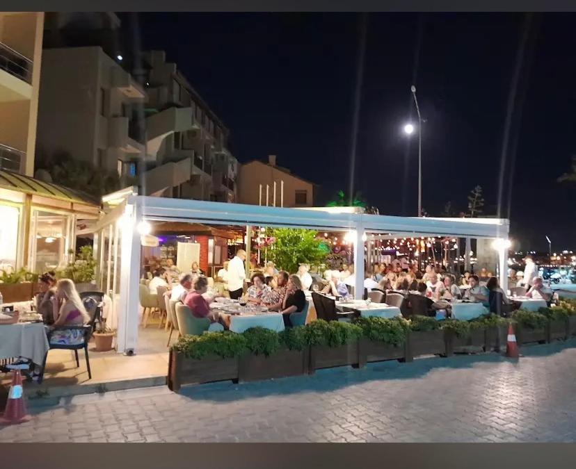 Pasifik Hotel Çeşme Exteriör bild