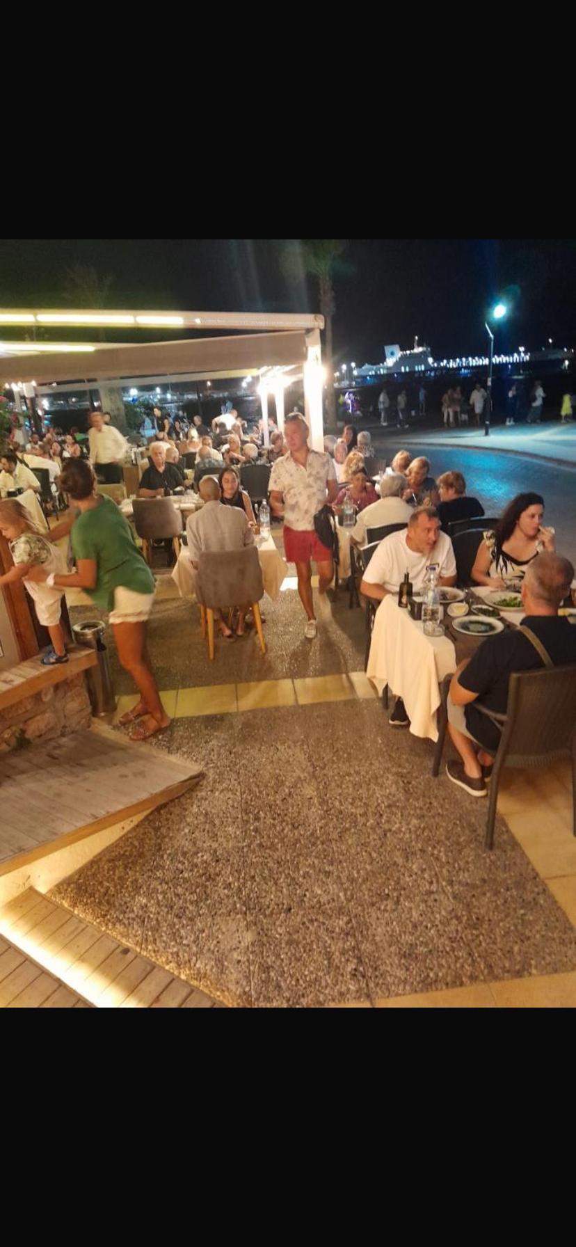 Pasifik Hotel Çeşme Exteriör bild