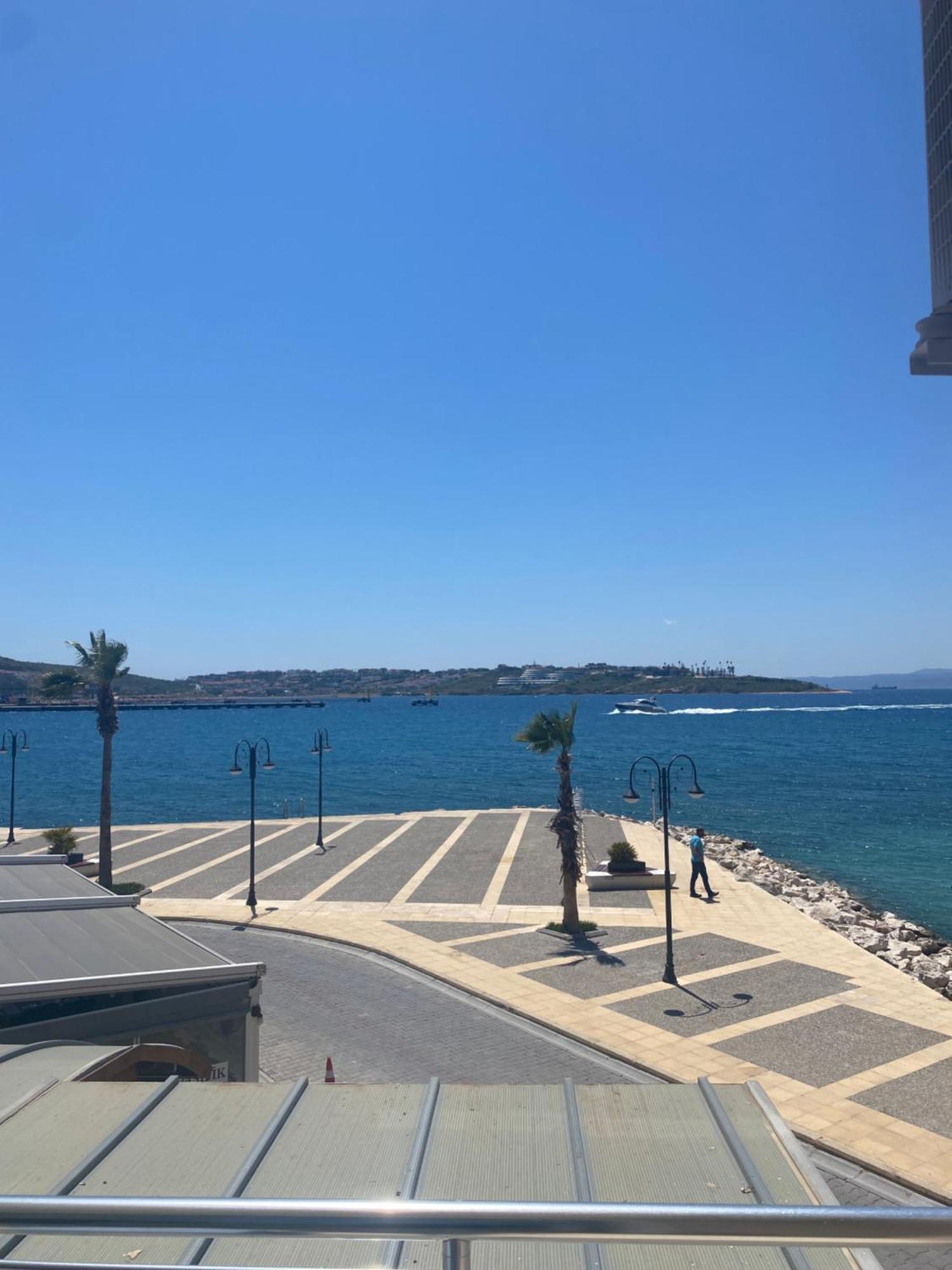 Pasifik Hotel Çeşme Exteriör bild