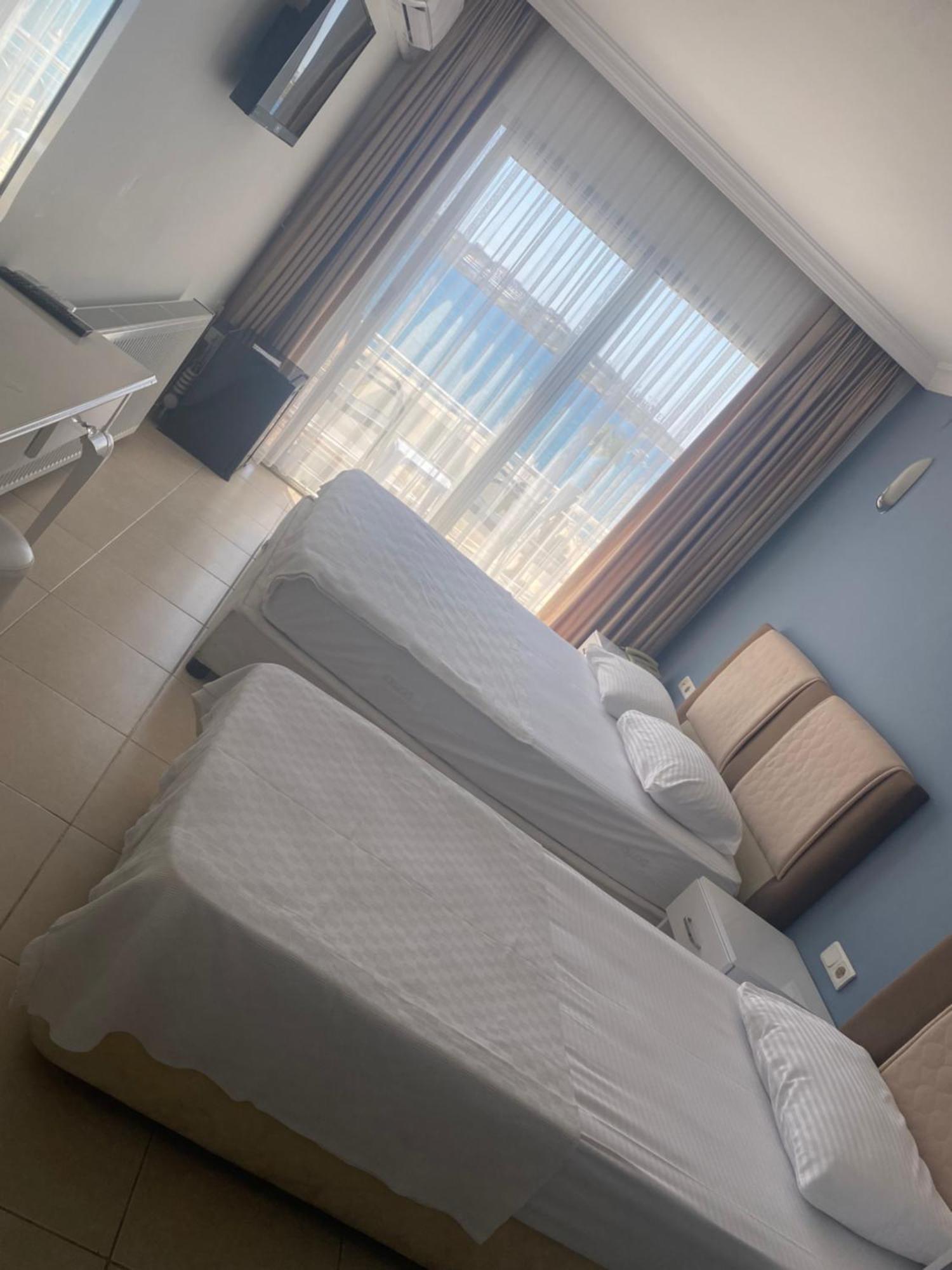 Pasifik Hotel Çeşme Exteriör bild