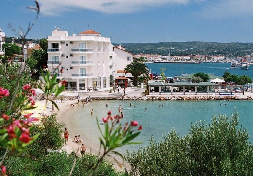 Pasifik Hotel Çeşme Exteriör bild